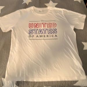 EUC no flaws Men’s Under Armour tee